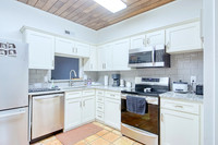 3102 Eisenhauer Rd Unit B11 (012)