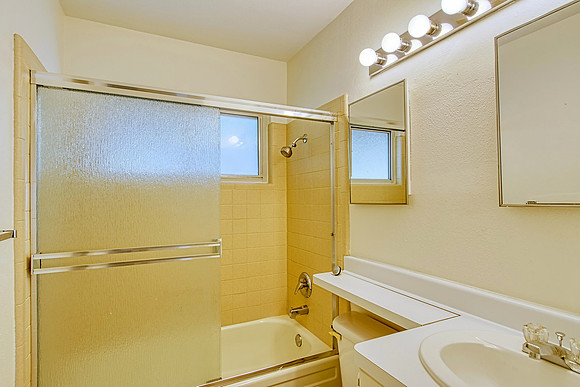 4101 Lost Trail (019)_MLS