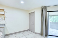 11843 Braesview U-814 (013)