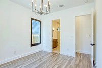 1111 N Palmetto (017)