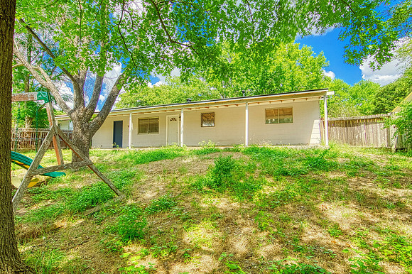 3111 Royalton Drive (040)
