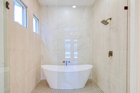 1111 N Palmetto (021)