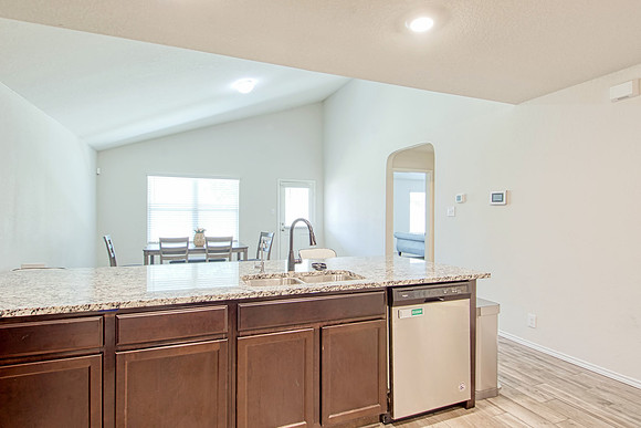 8037 Falcon Meadow Dr (010)