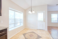 8110 Rosespur Park (017)