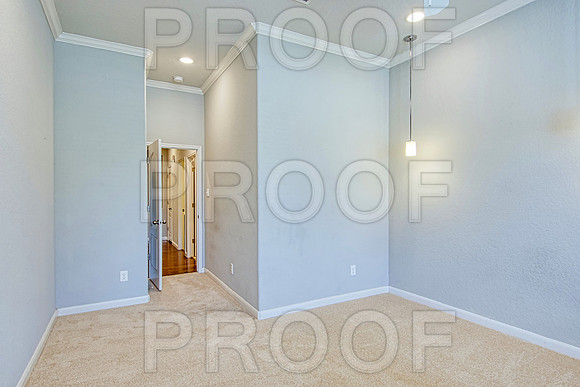 1024 Stone Crossing MLS Sized(033)