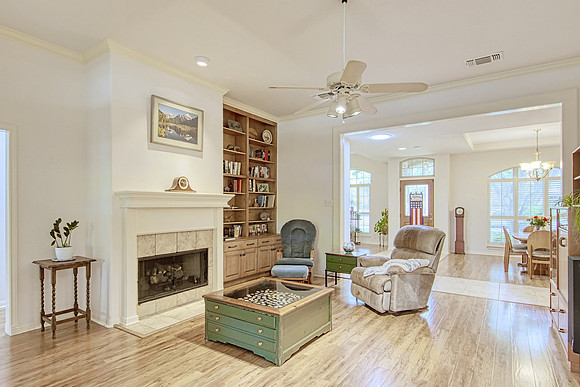 2518 Inwood View (011) MLS