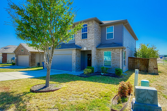 8104 Robin Gate (003)