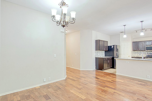 8110 Rosespur Park (010)