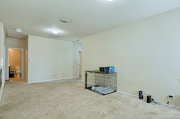 10814 Arkey Ave (017)