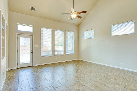 9923 Jon Boat Way (018)