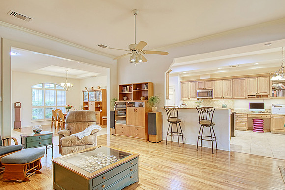 2518 Inwood View (012) MLS