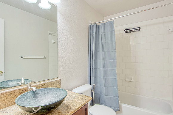 8110 Rosespur Park (032)