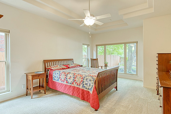 2518 Inwood View (023)