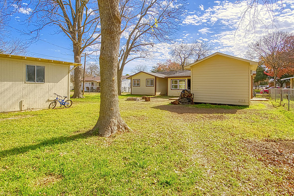 801 Brooks Ave (046)