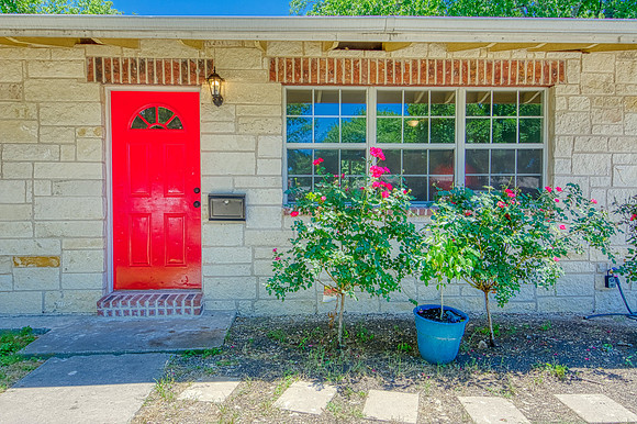 306 Cresham Drive (004)