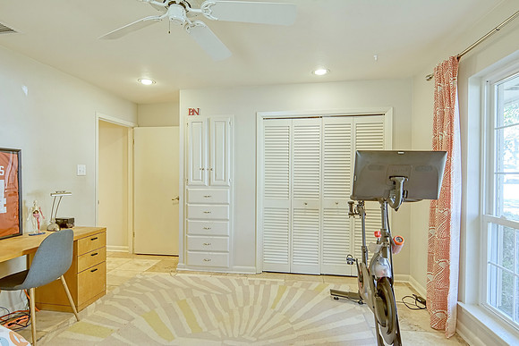 414 Country Wood  (029)