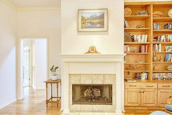 2518 Inwood View (013) MLS
