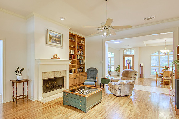 2518 Inwood View (011)