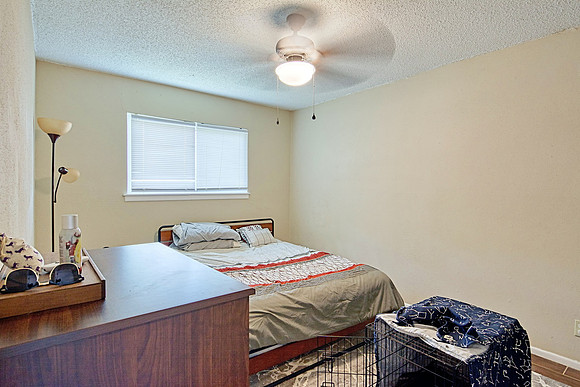 5610 Larkmeadow Dr (024)