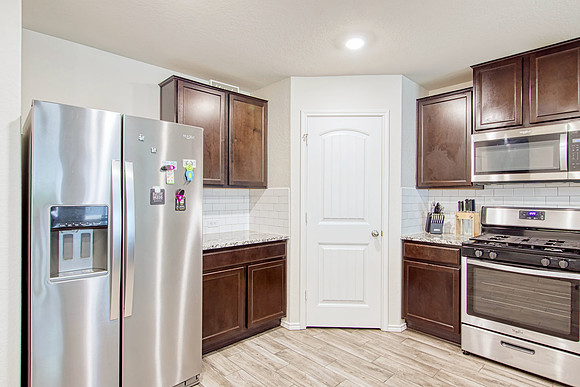 8037 Falcon Meadow Dr (011)