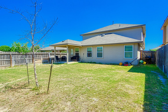10814 Arkey Ave (043)
