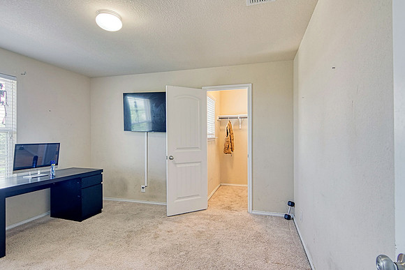10814 Arkey Ave (022)