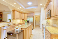 2518 Inwood View (017)