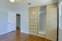 306 Cresham Drive (015)