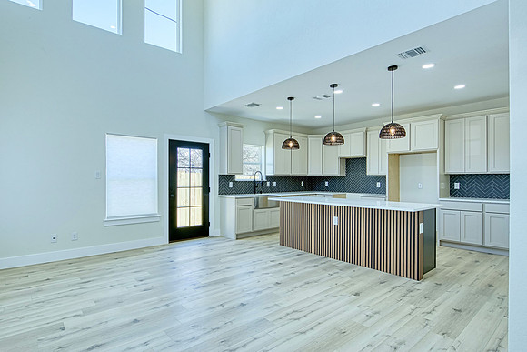 1426 Wyoming Street (007)