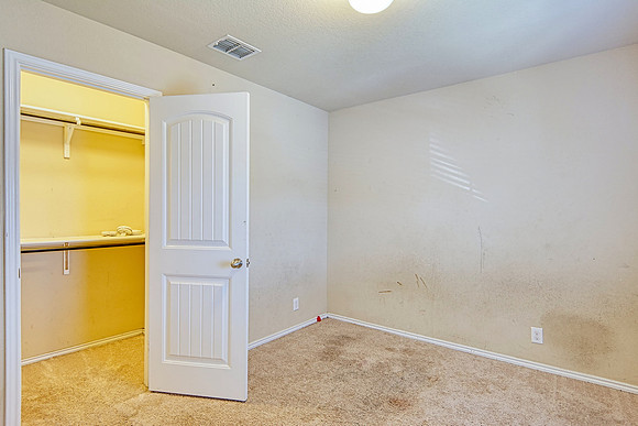 10814 Arkey Ave (020)
