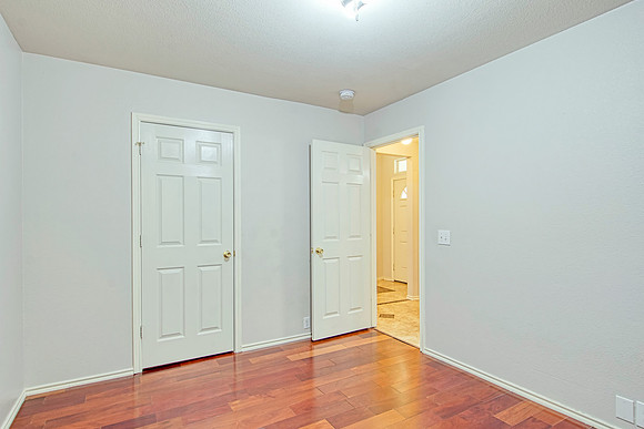 8110 Rosespur Park (034)