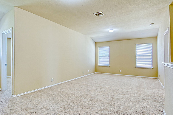 10814 Arkey Ave (028)