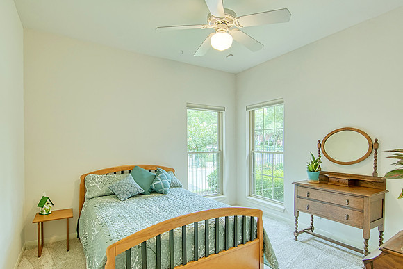 2518 Inwood View (035)