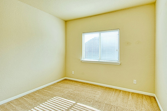 9923 Jon Boat Way (039)