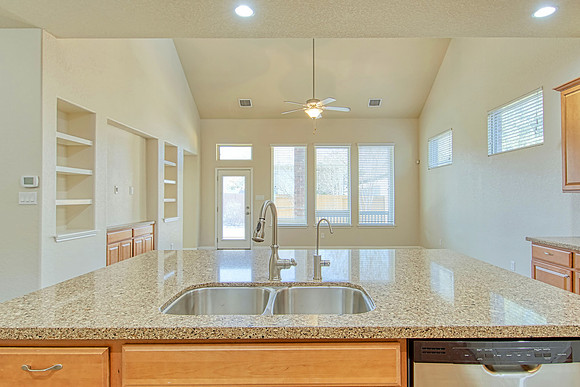 9923 Jon Boat Way (009)