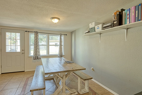 801 Brooks Ave (015)