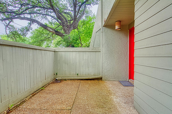 3102 Eisenhauer Rd Unit B11 (002)