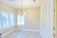 5 Bridlington Ct (016)