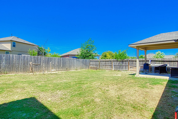 10814 Arkey Ave (042)