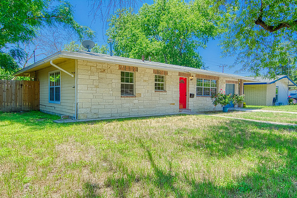 306 Cresham Drive (003)