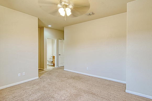 9923 Jon Boat Way (036)