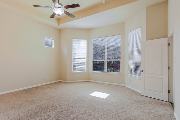 9923 Jon Boat Way (021)