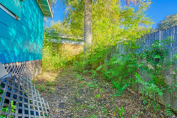 308 Andrews St (026)