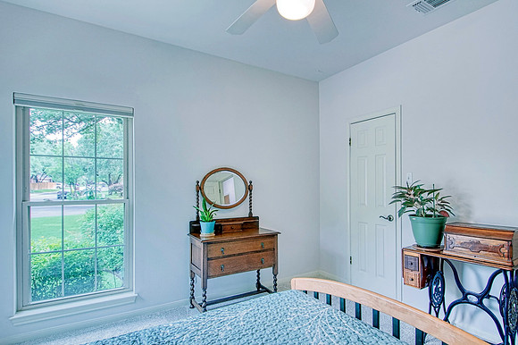 2518 Inwood View (036)