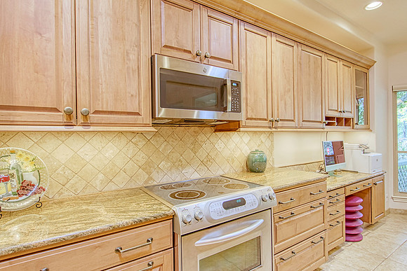 2518 Inwood View (020) MLS