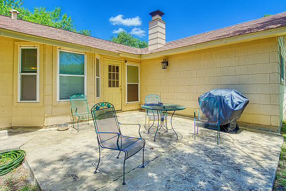 5610 Larkmeadow Dr (031)