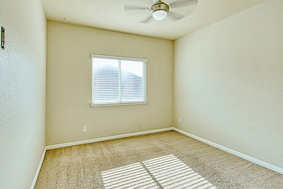 9923 Jon Boat Way (042)