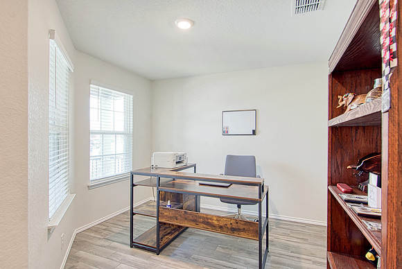 8037 Falcon Meadow Dr (006)